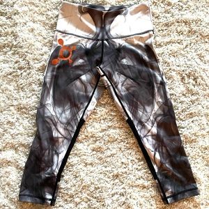 Orangetheory Capri leggings